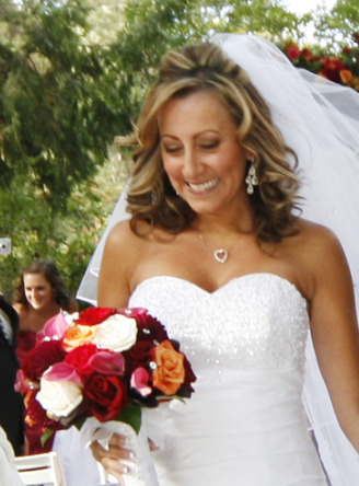 Show me your earrings! :  wedding Hair Pic