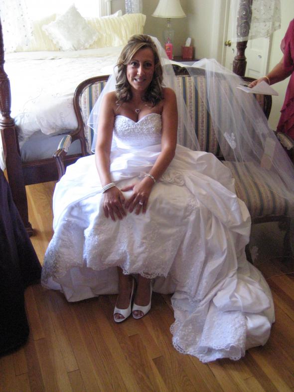 Married bees: Plz post pics of you wearing your long hair down @ the wedding!!! :  wedding IMG 1022