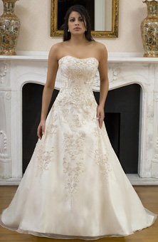 Be honest...what do you think of this dress? :  wedding dress EmeraldDress