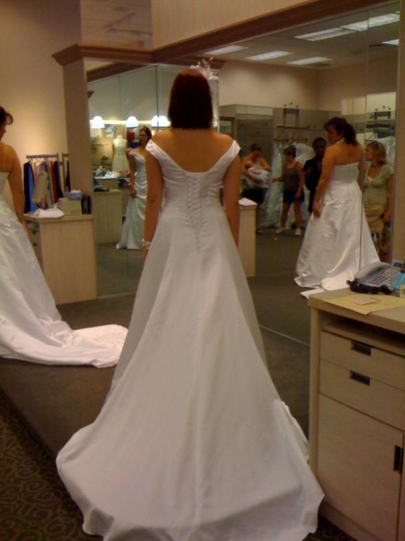 May 2011: Show Your Dresses : wedding may 2011 dress Back Of Dress