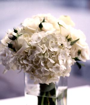 Spring brides...what were/are your colors? Need some inspiration! :  wedding Centerpiece 01