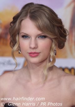 Hair color - trying to come to a conclusion :  wedding Taylor Swift4b
