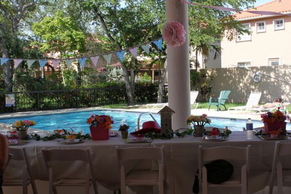 Garden Party Bridal Shower (Pic heavy) :  wedding 5948290455 145b426a94 Z