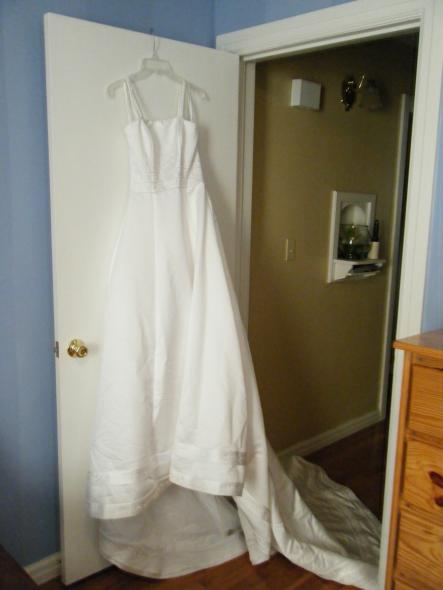 Jordan ashley wedding dresses