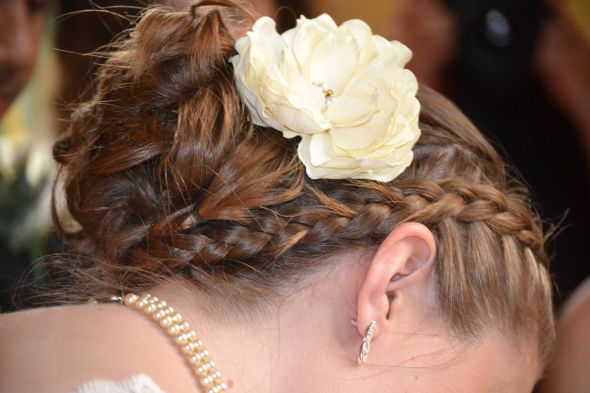 wedding hairstyles to the side