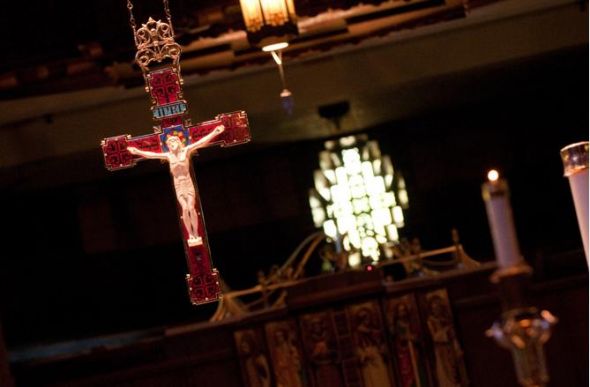 I'm a Mrs! Professional pics (and lots of them)! : wedding Cross