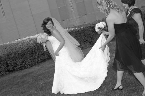 I'm a Mrs! Professional pics (and lots of them)! : wedding Dresswalk