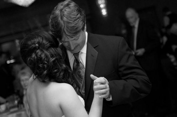 I'm a Mrs! Professional pics (and lots of them)! : wedding Medaddance
