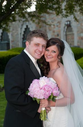 I'm a Mrs! Professional pics (and lots of them)! : wedding Us4