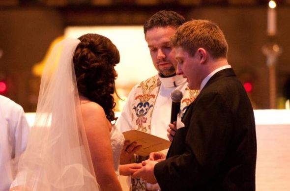 I'm a Mrs! Professional pics (and lots of them)! : wedding Vows3