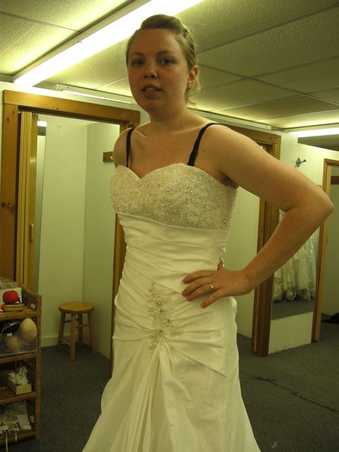 Maggie Sottero Coco and Melissa Brooch or ( Melissa Brooch Royale) : wedding Dress2