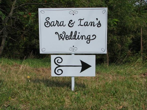 Our adorable poetic driveway signs! :  wedding IMG 6269 1
