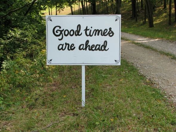 Our adorable poetic driveway signs! :  wedding IMG 6271 1