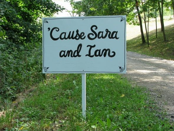 Our adorable poetic driveway signs! :  wedding IMG 6272 1