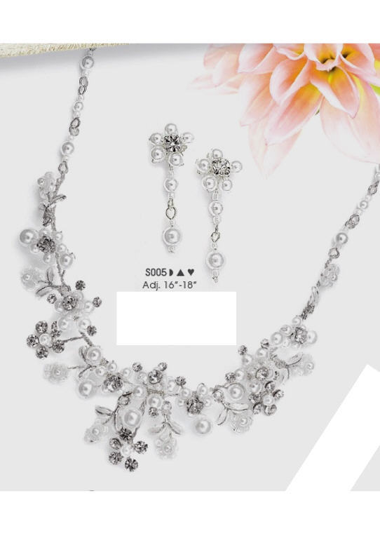 Is this necklace too busy :  wedding dress necklace Copy Of Necklace