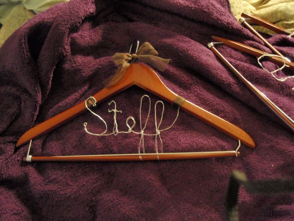 Customized name hangers :  wedding name hangers Pics Of Wedding Stuff 084