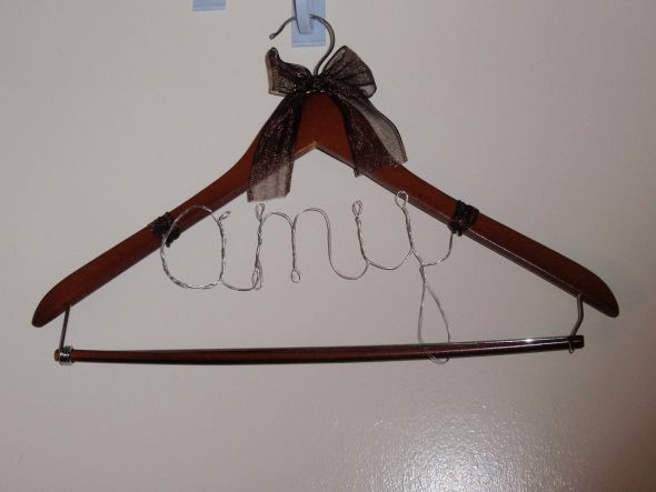 Customized name hangers :  wedding name hangers Pics Of Wedding Stuff 086