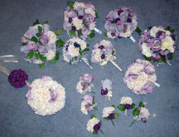 What do your bridesmaids bouquets look like? :  wedding 061