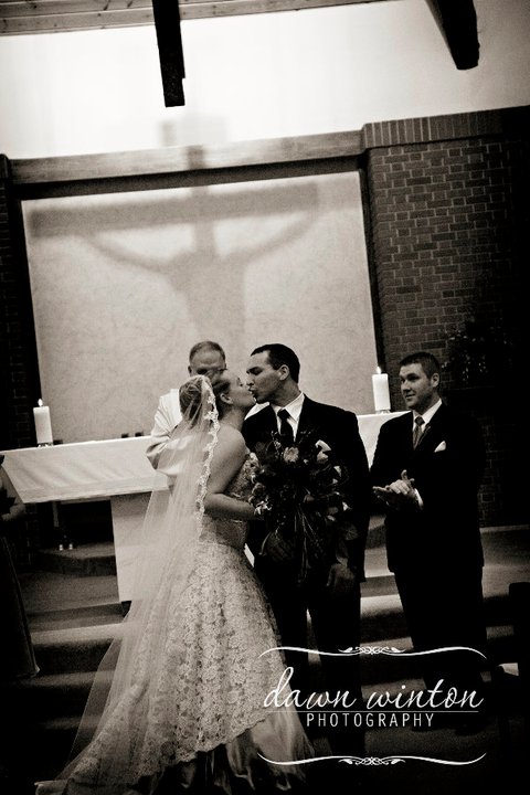 Proof we got married! Pro Pics!!! :  wedding photos Wedding10