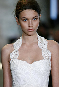 I've been having second thoughts about my dress.. :  wedding Lacehalter From Projectwedding