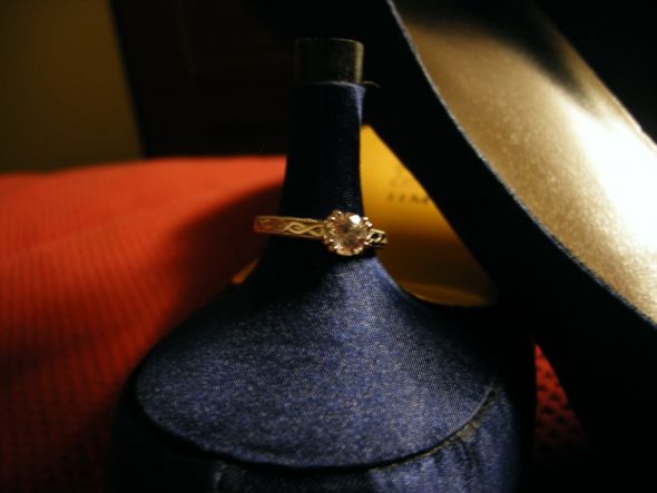White sapphire engagement ring....? :  wedding DSCF3133