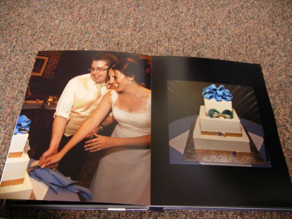 I love my AdoramaPix album!-- pics included! :  wedding adoramapix album photography DSCF3429
