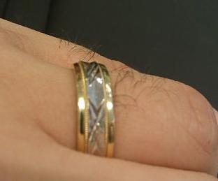 Show Off Your Husband's Wedding Band! (Please...) :  wedding Dans Ring
