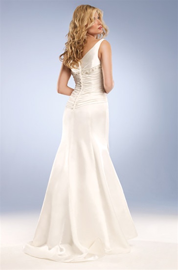 Hello! First Post, Intro, and a Thank You! (Oops, really long w/ pics) :  wedding plans introduction dress shoes vegas Chris Gown EdenBridals1346 Back