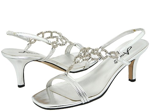 Hello! First Post, Intro, and a Thank You! (Oops, really long w/ pics) :  wedding plans introduction dress shoes vegas Chris Shoes