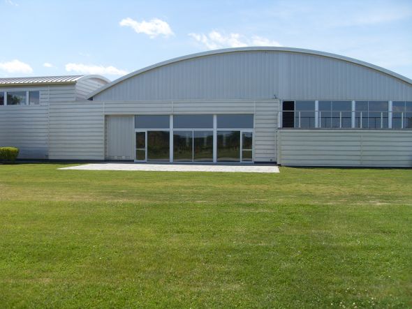 SE Connecticut venue suggestions :  wedding Hangar