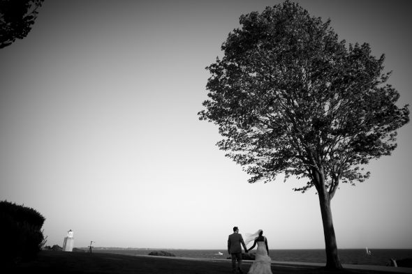 Post your favorite artsy photo from your e-pics, wedding, or any day! :  wedding photography artsy photos Tree Pic