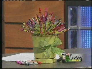Kids Table Centerpieces? help! :  wedding kids centerpieces Crayon Centerpiece
