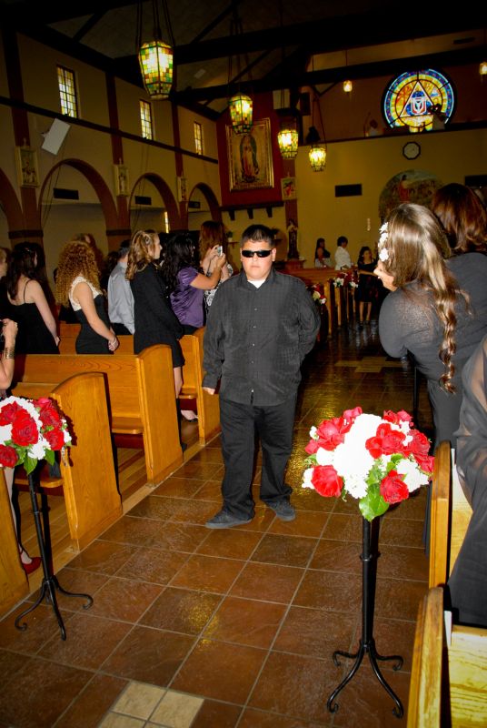 Can you find what is wrong with this pic?? Where's Waldo?? : wedding LEY0320