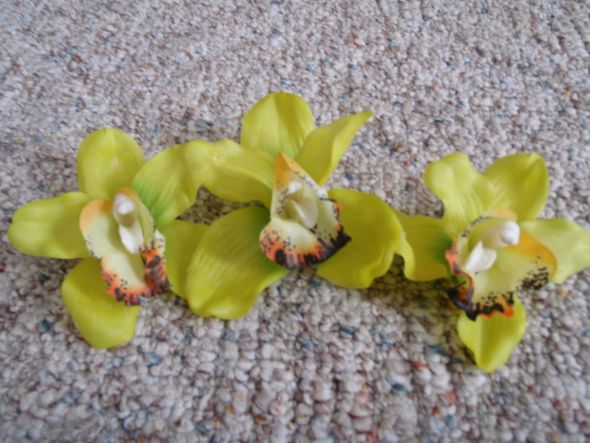 Green Cymbidium Orchid Heads : wedding green bouquet ceremony flowers diy reception 004