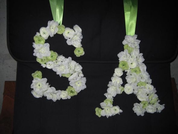 How do I make these? : wedding Floral Initials