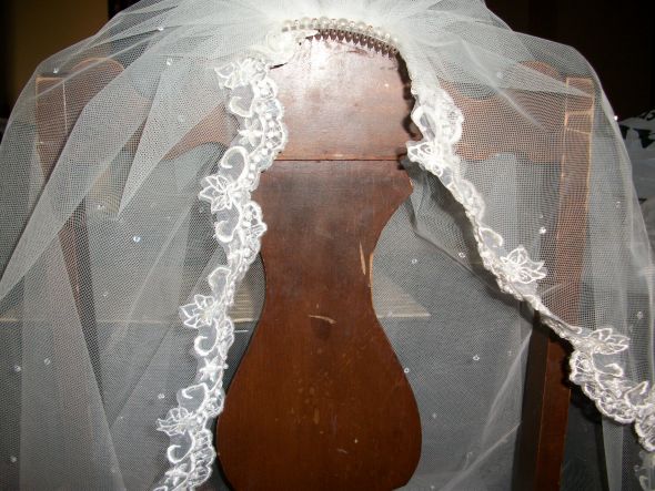 My Mantilla Veil inspired from my mothers :  wedding 100 0599
