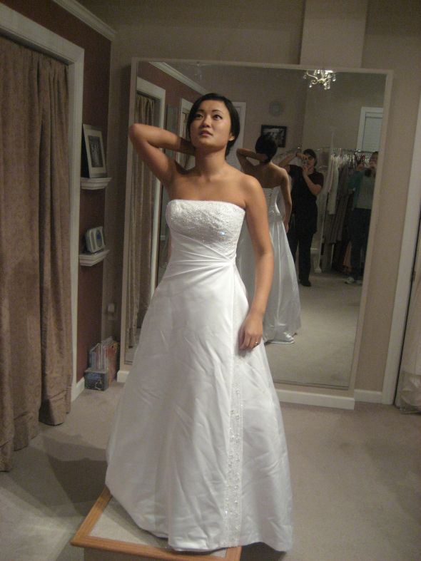 petite brides...lets see that dress!!!:) :  wedding dress petite brides May Camera Cleanse 006