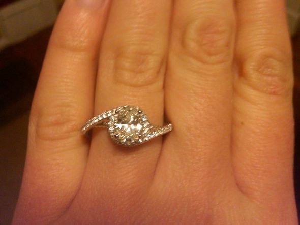 Help me pick my center stone : wedding IMG00043 20100209 1907