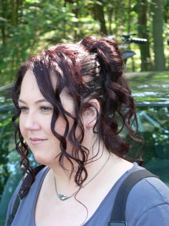 Show me YOUR wedding hair! :  wedding P1030052