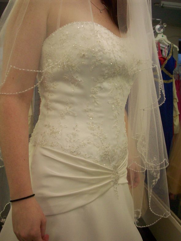 Alfred Angelo Brides please show us your dresses!! :  wedding jasmine 100 4732