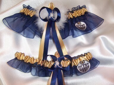 Show me your garter! :  wedding Oilers