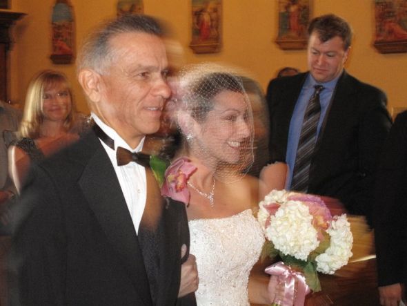 I'm a married woman!  one pro pic and more non-pro :  wedding 71786 1409882008781 1284402360 30933119 2822420 N