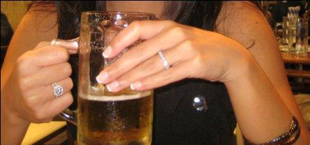 WOULD LOVE TO SEE PICTURE OF HALO RINGS ON FINGERS!! :  wedding 55389 1491977186208 1437377280 31338359 6760035 O