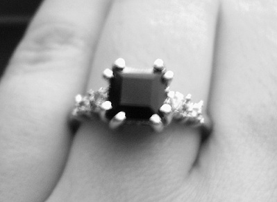 Let's see those rings :  wedding Ring