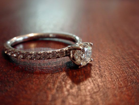 Engaged!!! :  wedding Ring7
