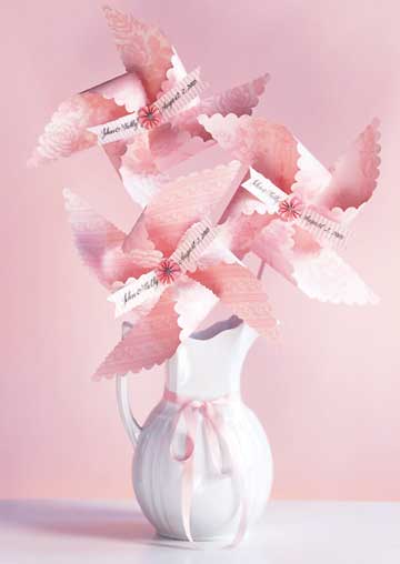 I'm Stuck on Unconventional Bouquets! :  wedding 6a00e54fccb6d2883401157050fa45970b 800wi