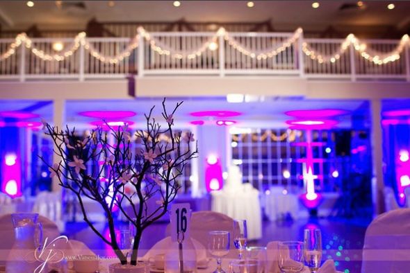 Manzanita branches centerpieces with pearl Stephonatis :  wedding white centerpieces pearl stephonatis blocks of styrofoam spray paint manzanita Centerpiece Wide