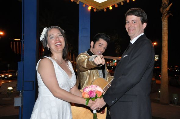 Inexpensive Reception Venues near the strip in Vegas? :  wedding las vegas reception wedding vow renewal venue Elvis Wedding Pointing
