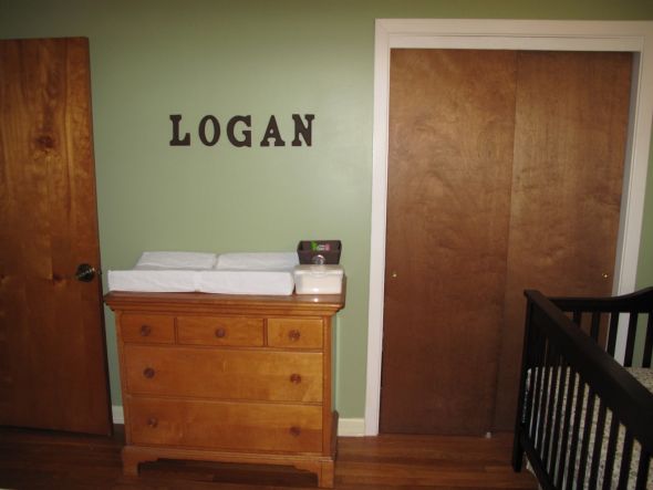 Bees with babies- Share pictures of their rooms! :  wedding Nursery1