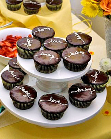 Ideas for Baby Shower : wedding Cupcakes